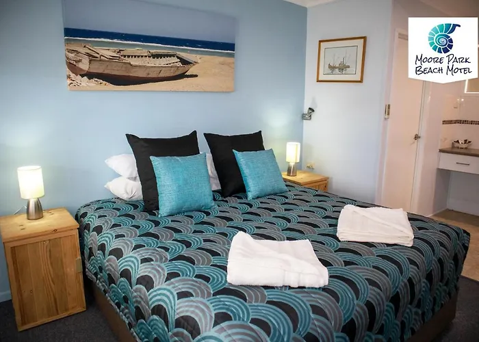 Moore Park Beach Inn
